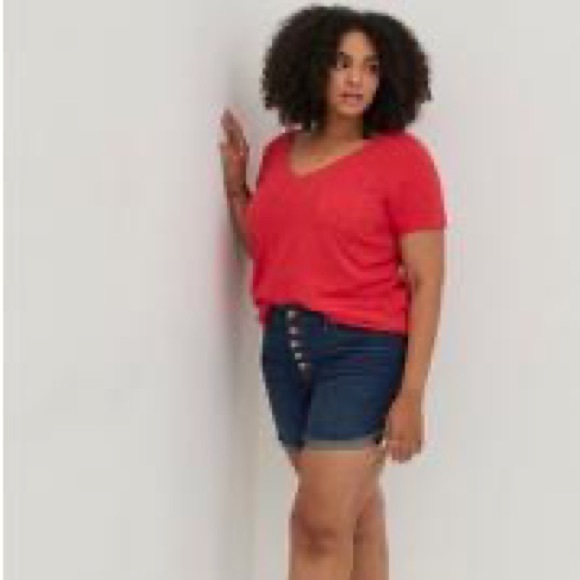 Torrid Red Pocket Heritage Slub V-Neck Tee - Picture 3 of 6